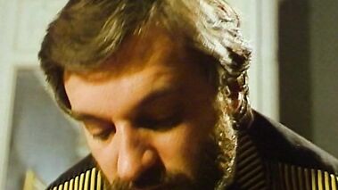 Les Bas De Soie Noire. Sc.3