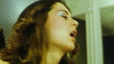 Les Bas De Soie Noire. Sc.3