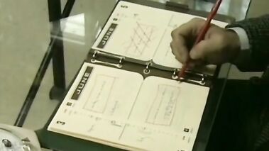 La femme en noir. Sc.1