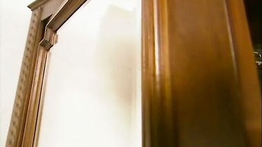 Indiscretions d'Hotel. Sc.1