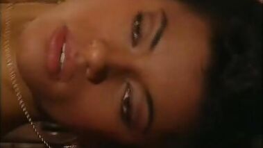 Tout le monde dit oui. Sc.1