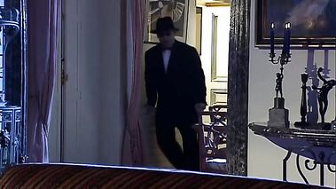 Les nuits de la presidente. Sc.8