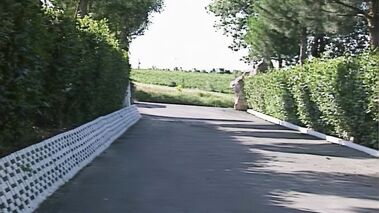 L'innocenza Violata (L'innocence Pervertie). Sc.4